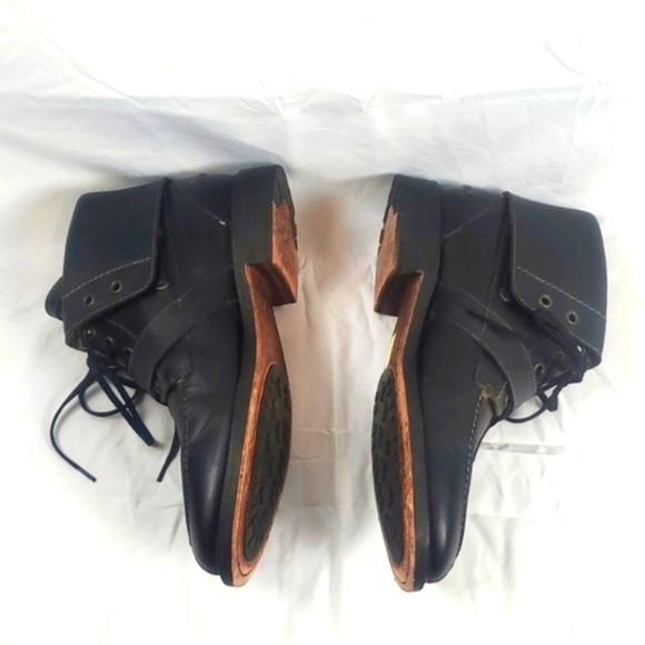 Vintage Johnston & Murphey Black Leather Foldover Boots With Buckle - Picture 3 of 10